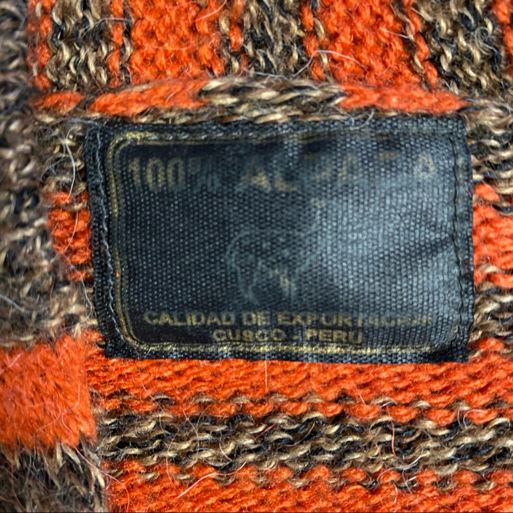 100% Alpaca pull on  stripe knit sweater with hood - Picture 4 of 7
